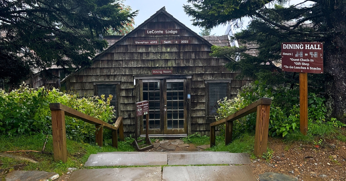 Overnight Hike to LeConte Lodge in the Great Smoky Mountains